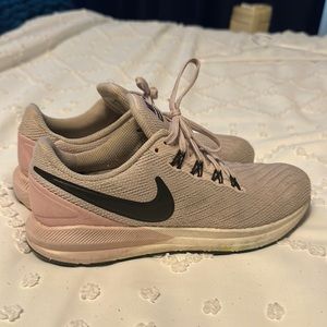 pink nike shoes